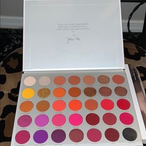 Jaclyn Hill palette vol. II